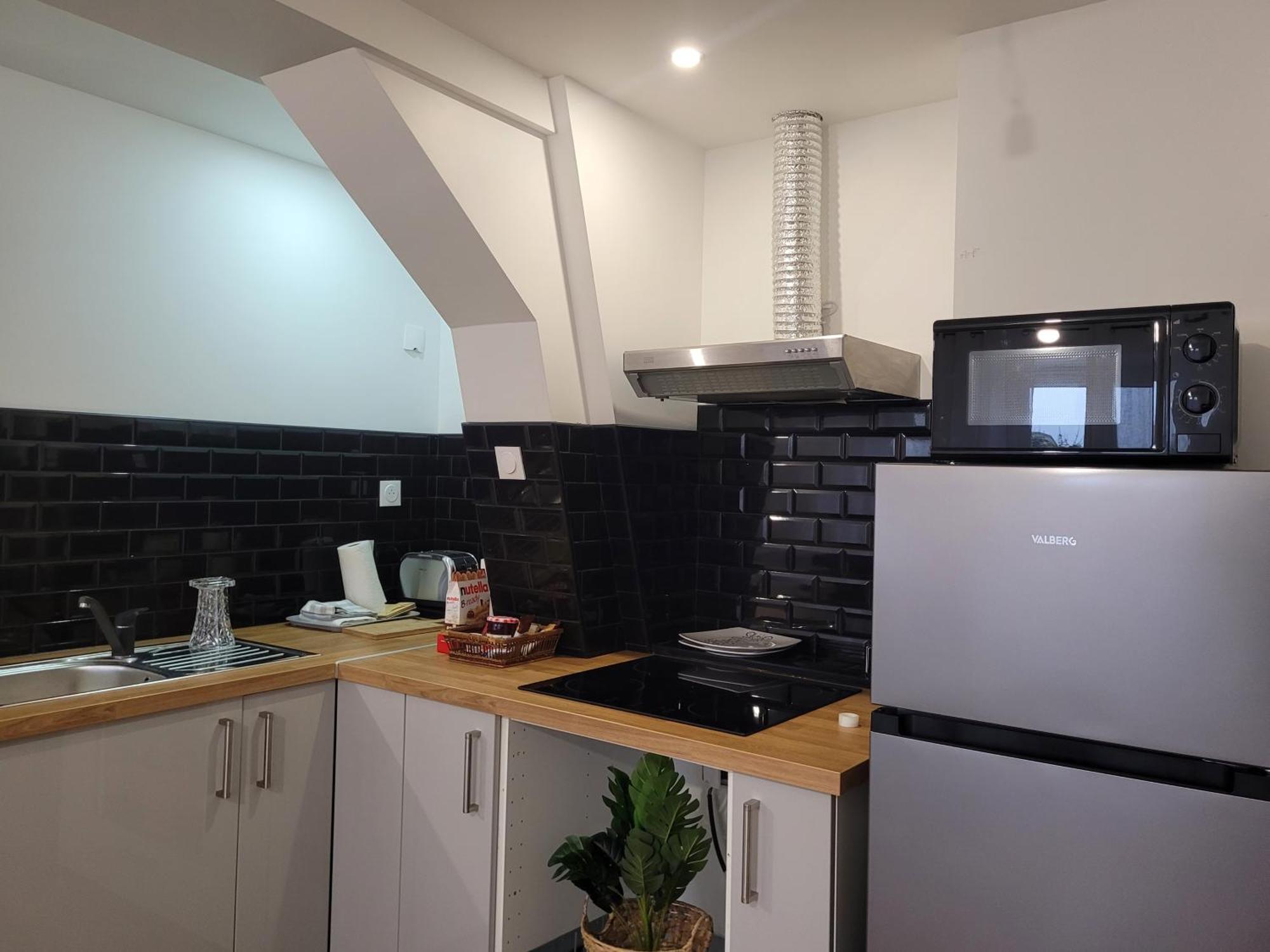 Coquet Appartement A 15Mn De Paris Et 10 Mn De Stade De France, Wifi, Netflix, Groslay Luaran gambar