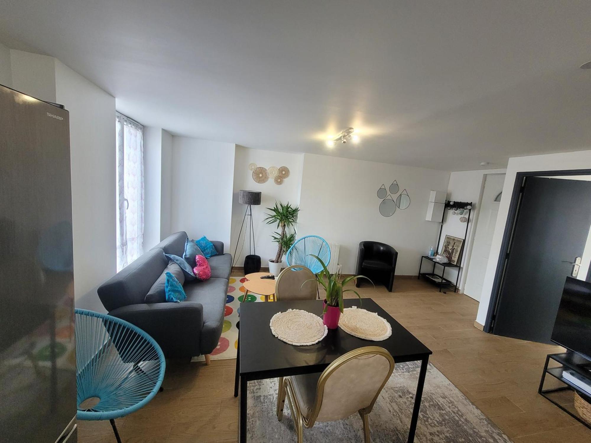 Coquet Appartement A 15Mn De Paris Et 10 Mn De Stade De France, Wifi, Netflix, Groslay Luaran gambar